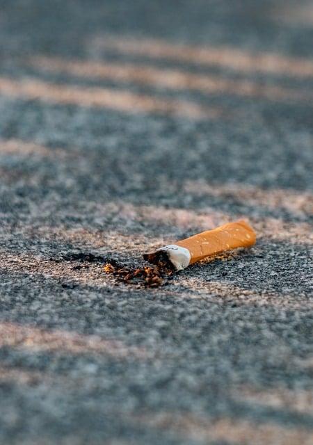 Rum a Cigarety: Nečekaný Doplněk k Vaší Kávě?