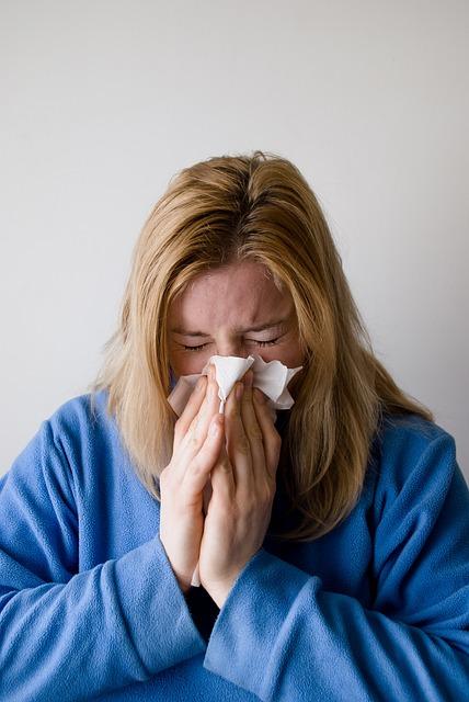 Jak rozpoznat příznaky alergie na čaj u kojenců