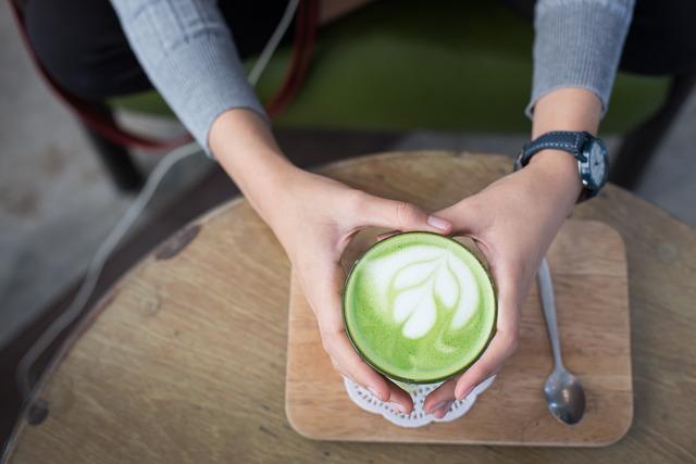 2. Jedinečná chuť matcha čaje: Horká, sladká a hořká zároveň